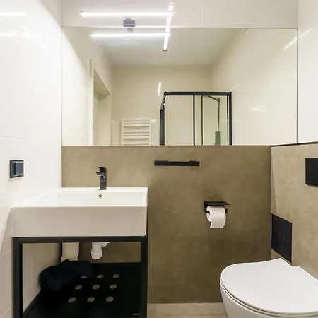 Optima Przy Ulicy Spokojnej